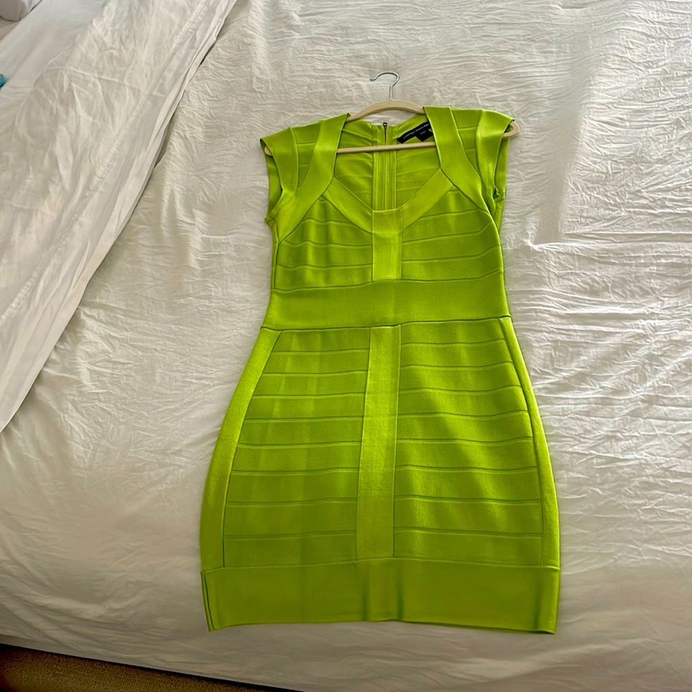 Bandage Kiwi Dress by French Connection.Size US 8 FR 40